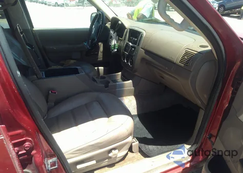 2003 Ford Explorer from USA, damaged, VIN 1FMZU63K73UA44887